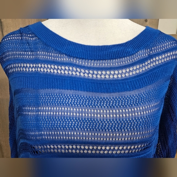 EXPRESS Open Knit Dolman Pull Over Top In Cobalt Blue. Size S NWOT - Picture 4 of 9
